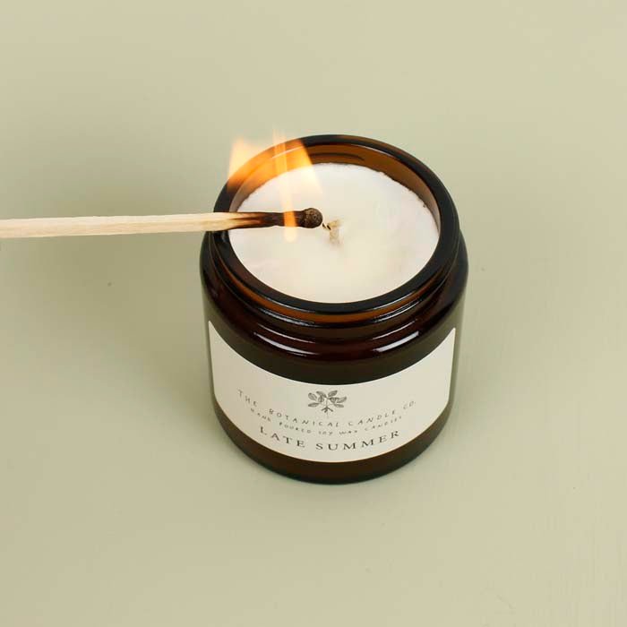 Amber Glass Jar Soy Wax Candle - Late Summer - Green Tulip